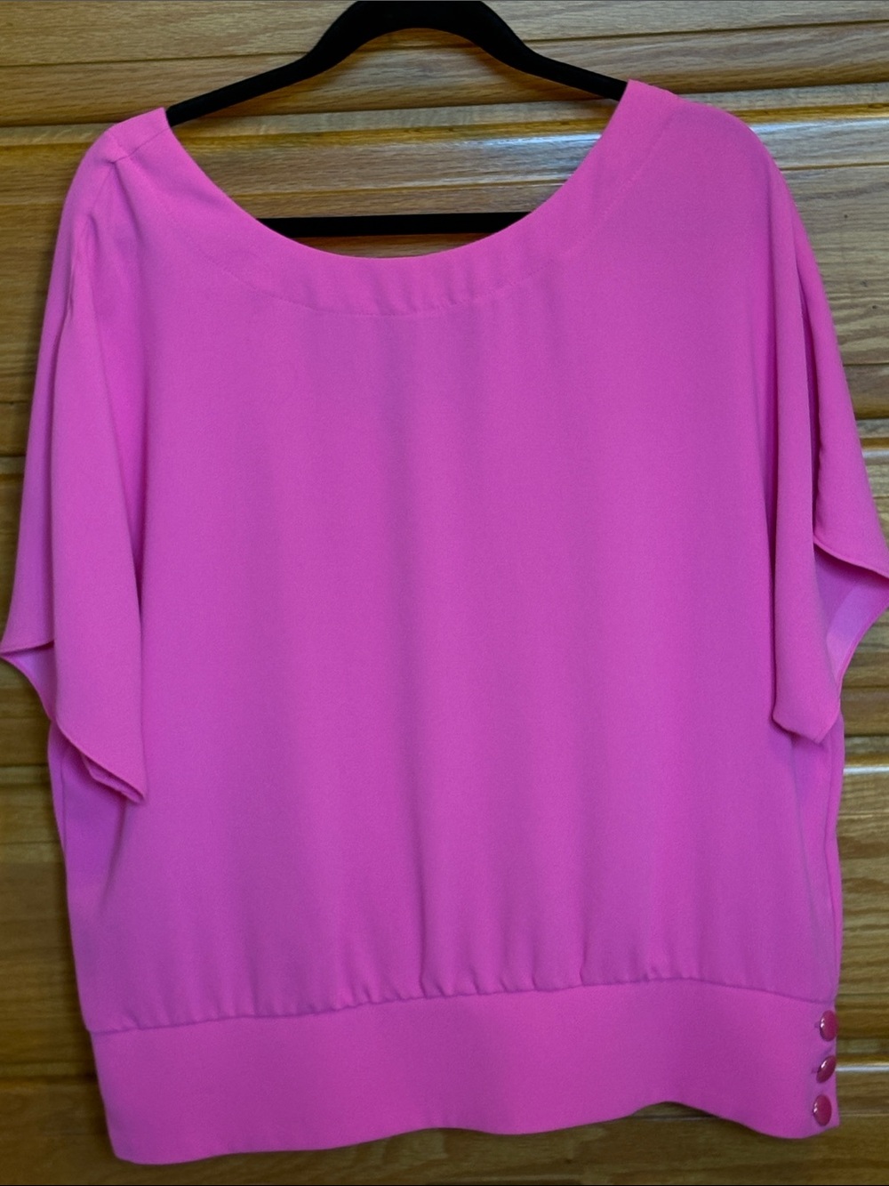 Trina Turk Pink Short Sleeve Blouse with Side Button Detail Size XL